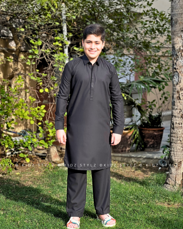 Boys Black Styling Kurta,Trouser (Viscose)